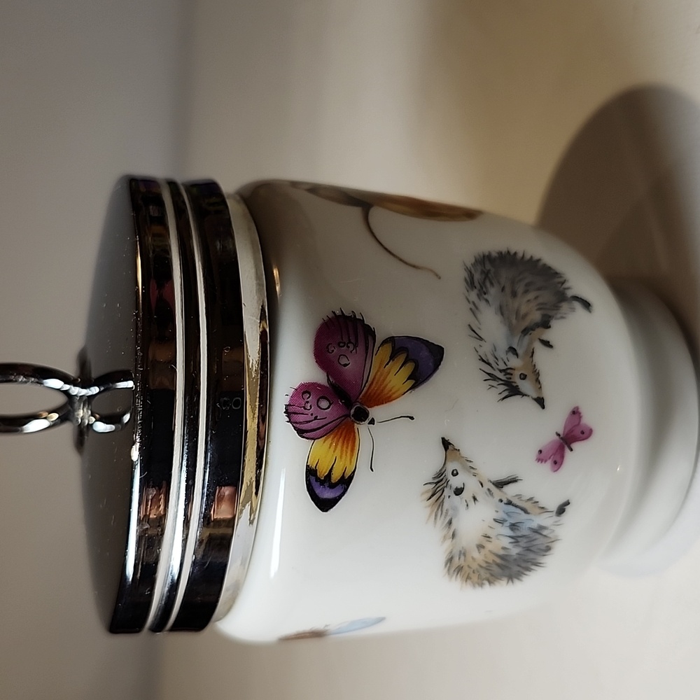 Royal Worcester Egg Coddler Bunny & Mice Design With Lid - Picture 4 of 9